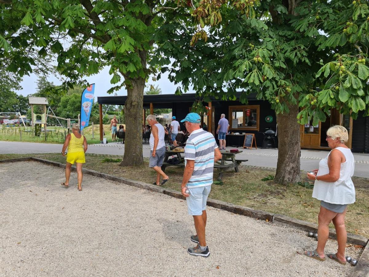 Chalet 3A Op Recreatiepark De Wielen Sint Maarten Zewnętrze zdjęcie